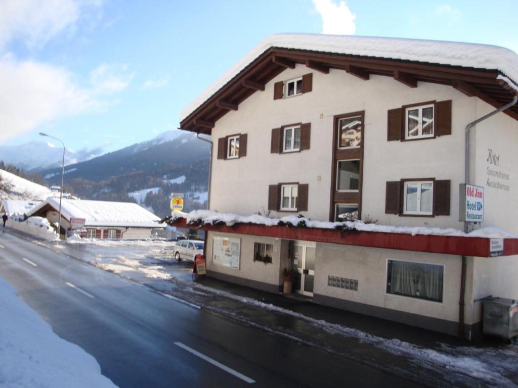 Hotel Old-Jnn Saas im Prattigau Exterior photo